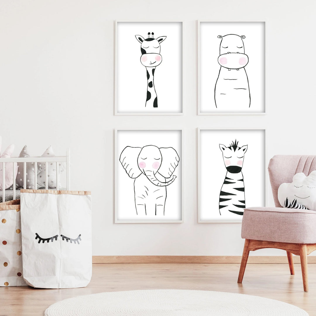 Black &amp; White Giraffe - Safari Animals Nursery - The Small Art Project