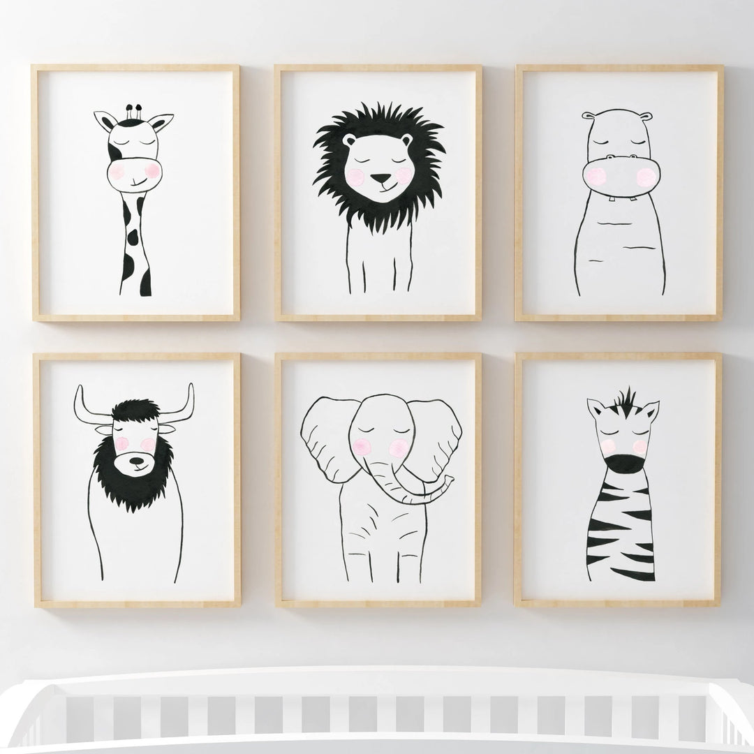 Black &amp; White Giraffe - Safari Animals Nursery - The Small Art Project